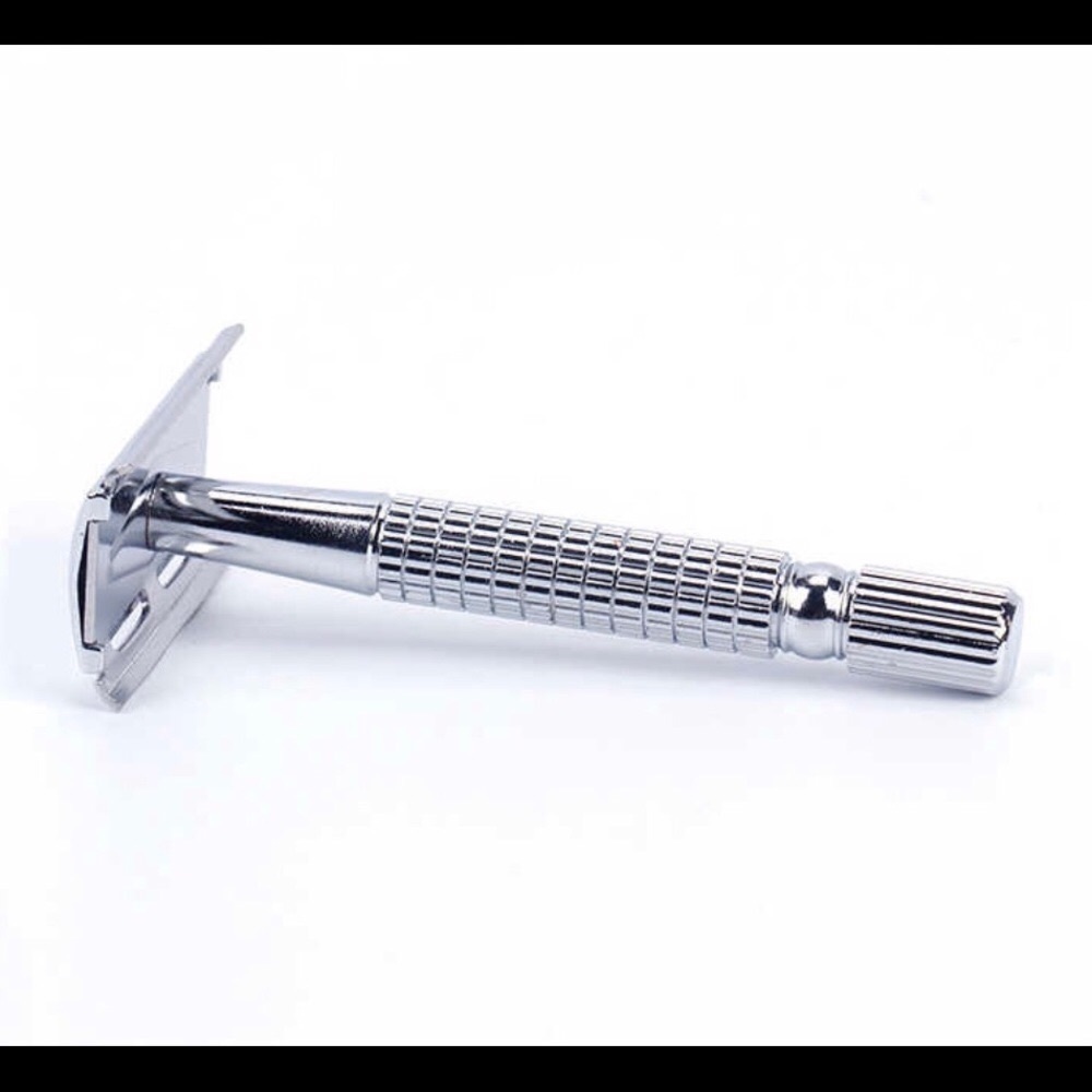 Double Edge Safety Razor - Picture 2 of 7